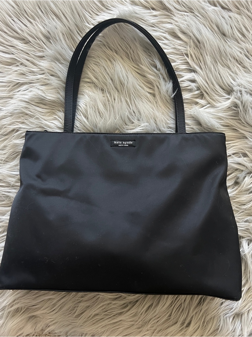 Kate Spade Black Tote Bag - Classic Everyday Shoulder Bag